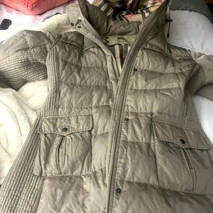Authentic Burberry, puffer coat size extra large vguc